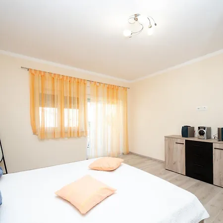 Apartamento With Parking Space - 27152 Zadar